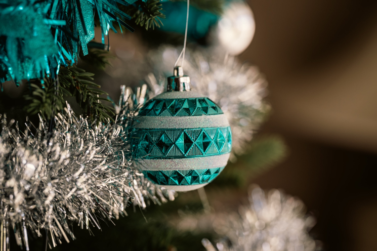 Artificial Christmas Trees: A Modern Twist on Traditional Weddings