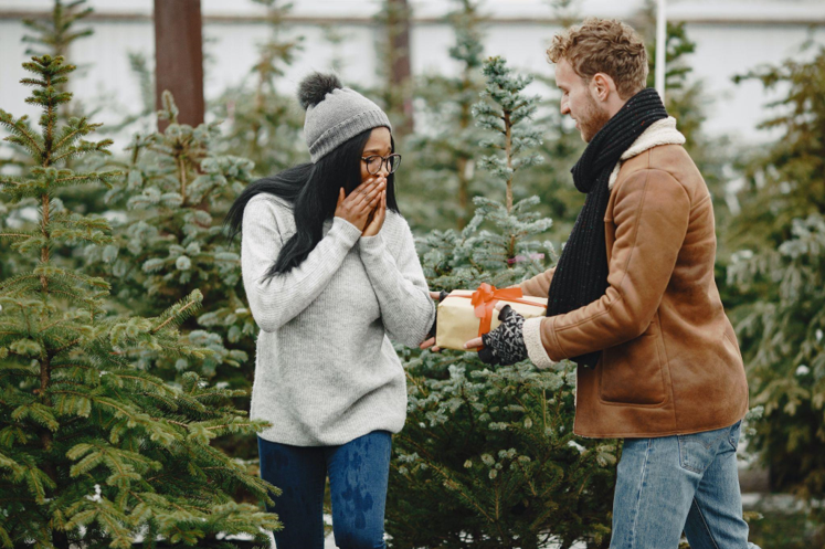 A Magical Christmas Barn Wedding in Naples